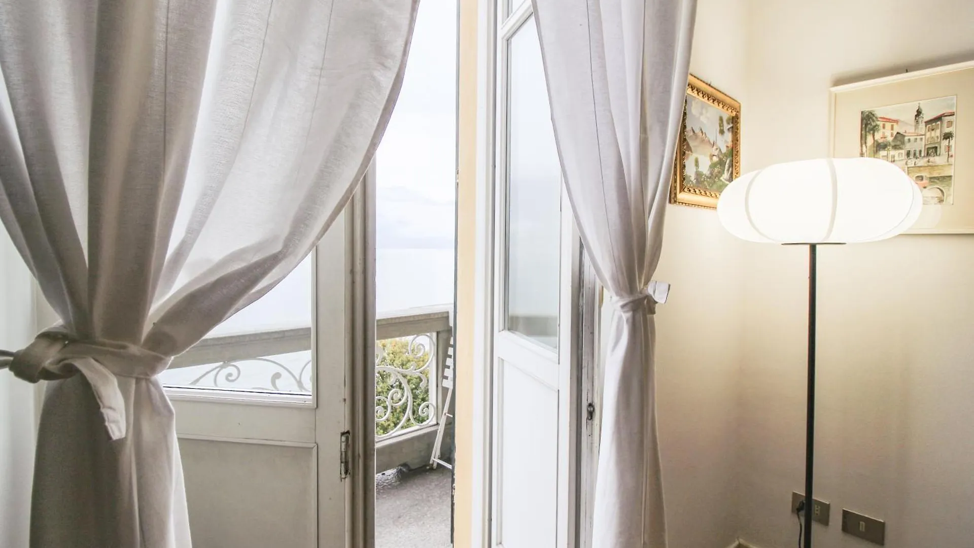 Lario Elegante Apartment Menaggio